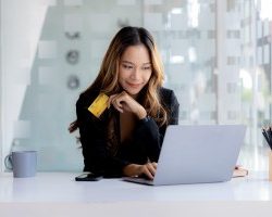 How to build business credit for startups